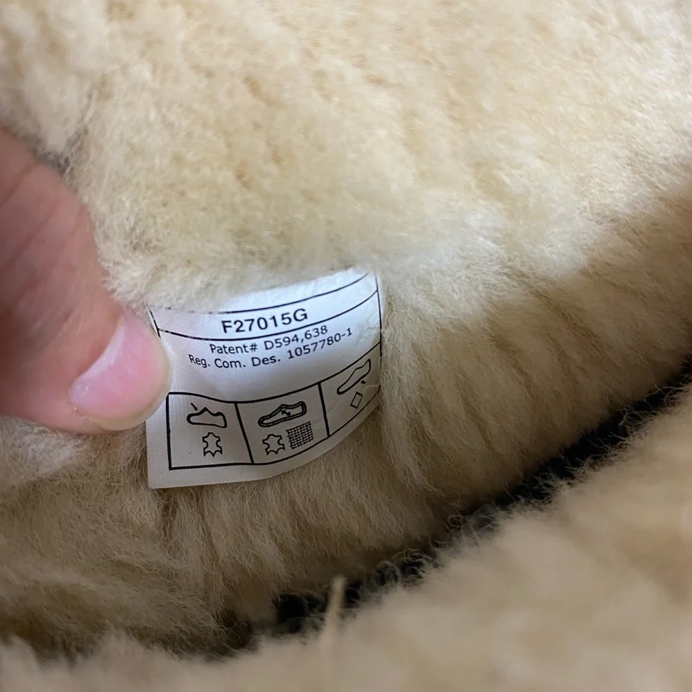 UGG Skylah Vintage Chestnut Leather Sheepskin Buckle Boots